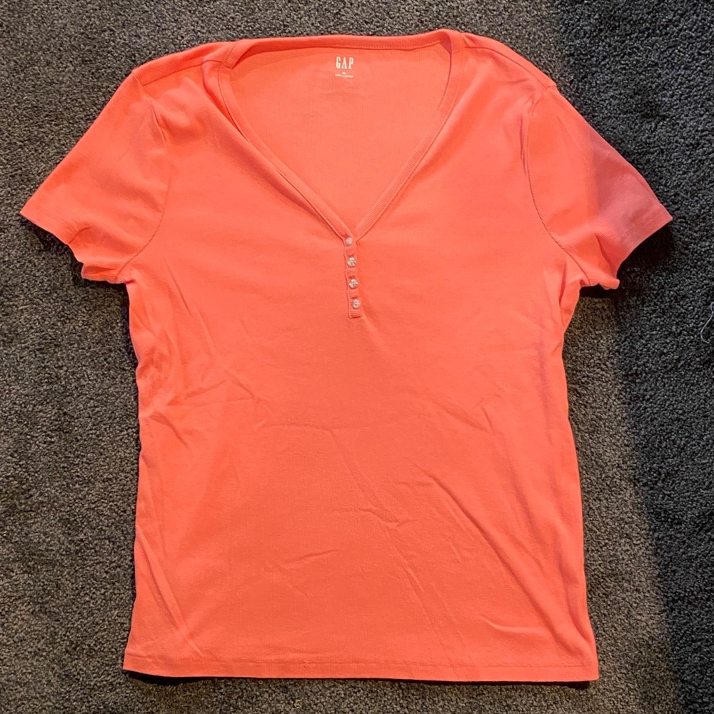 GAP Coral Short Sleeve Henley V-Neck Top XL